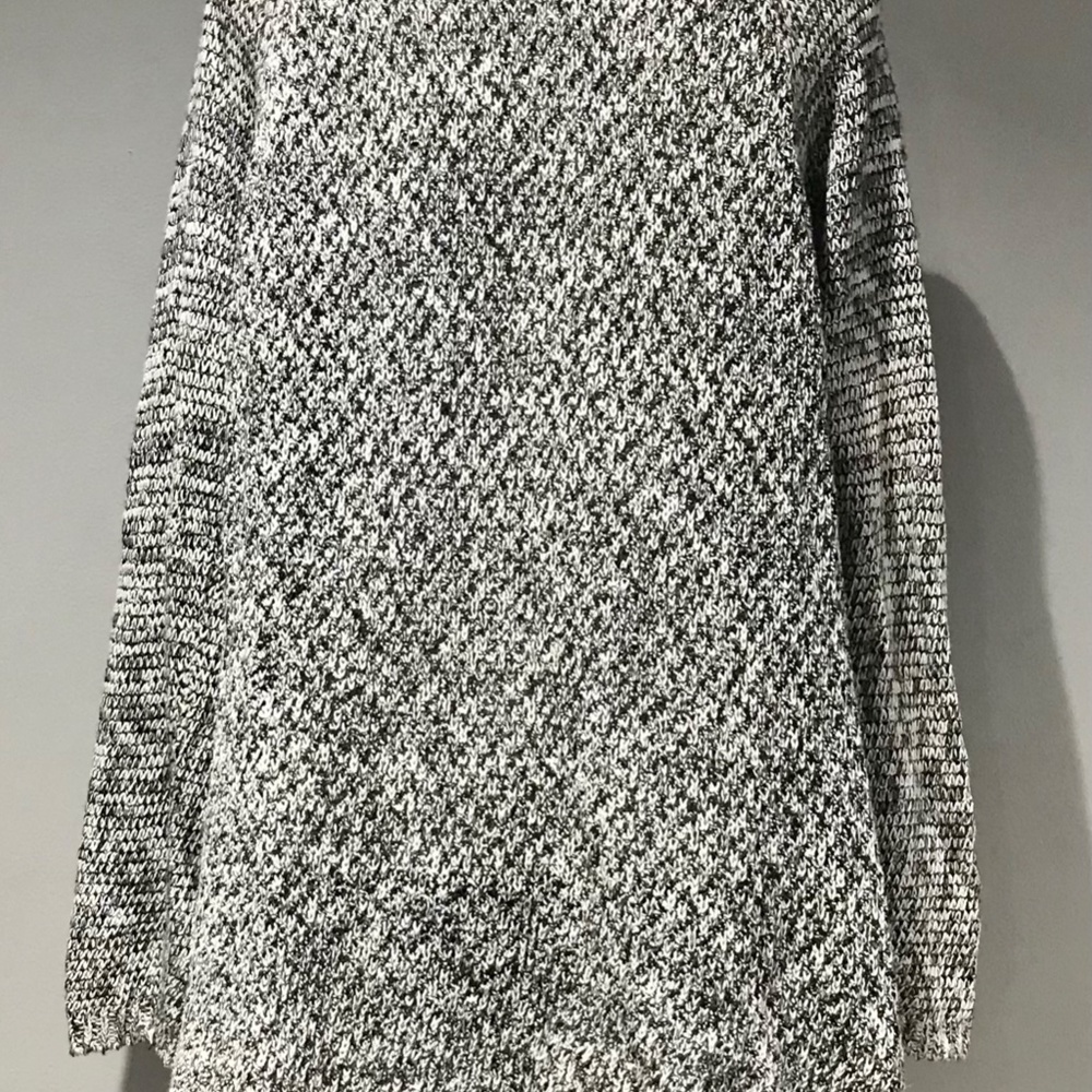 Joan Vass Gray Black/White Nacre Button Relaxed Cardigan Sweater Plus Sz OX EUC - Picture 7 of 9
